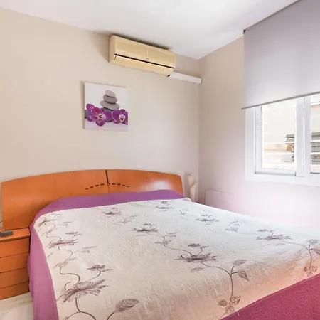 Apartment Wintowinrentals With A Huge Terrace In Campanillas Malaga