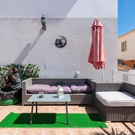 Wintowinrentals With A Huge Terrace In Campanillas Apartment *