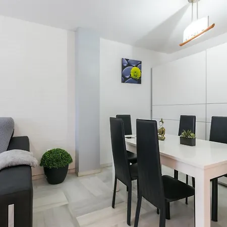 Wintowinrentals With A Huge Terrace In Campanillas Malaga